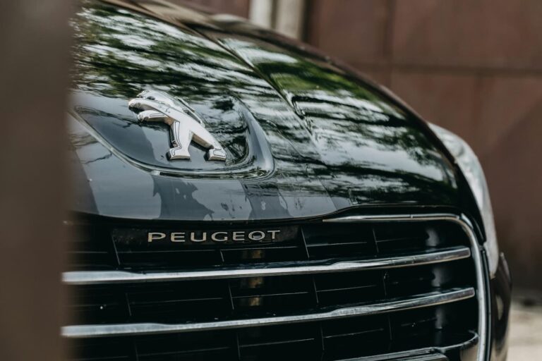 Peugeot : histoire du géant familiale de l’automobile